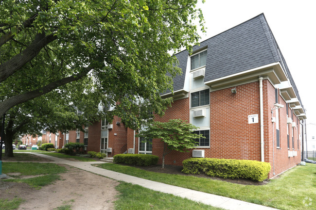 Building Exterior - New Brunswick Apartments