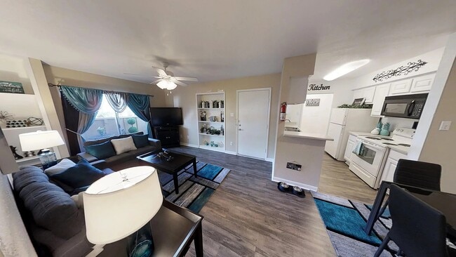 Foto del edificio - 8455 Will Clayton Pkwy