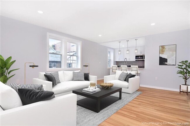 Building Photo - 651 Boulevard W