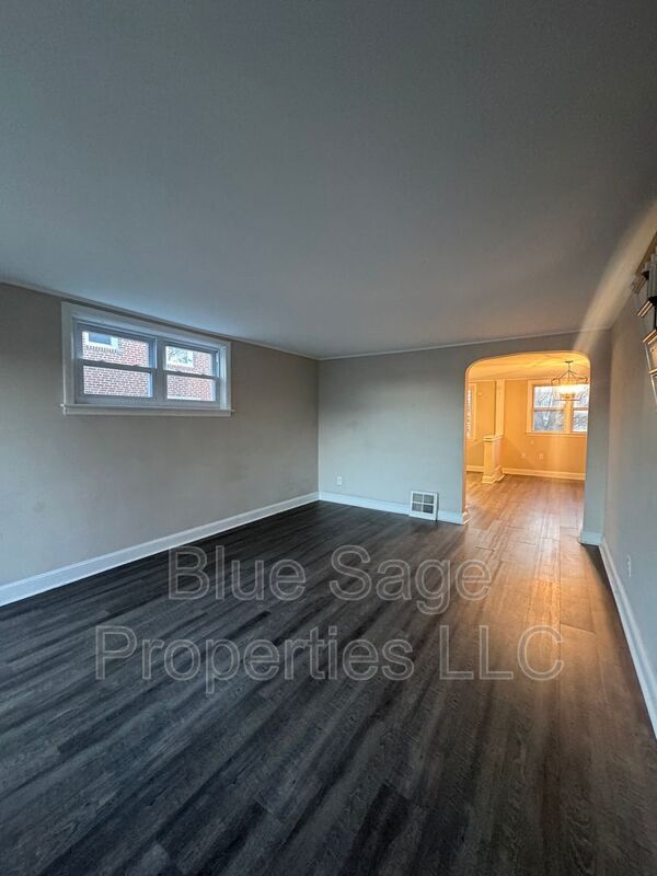 Foto del edificio - 279 Westpark Ln