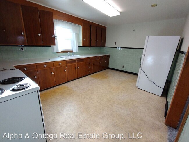 Foto del edificio - 3 br, 1 bath House - 3259 Myers Rd