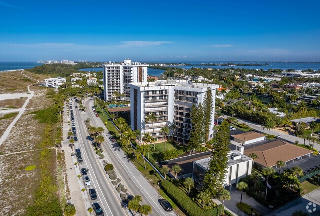 Foto aérea - St Armands Towers