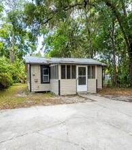 Building Photo - 407 NE 19th Dr