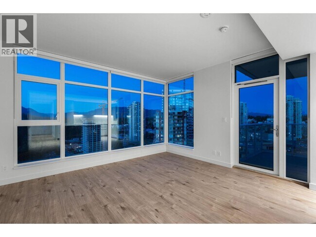 Photo du bâtiment - 720 Farrow St