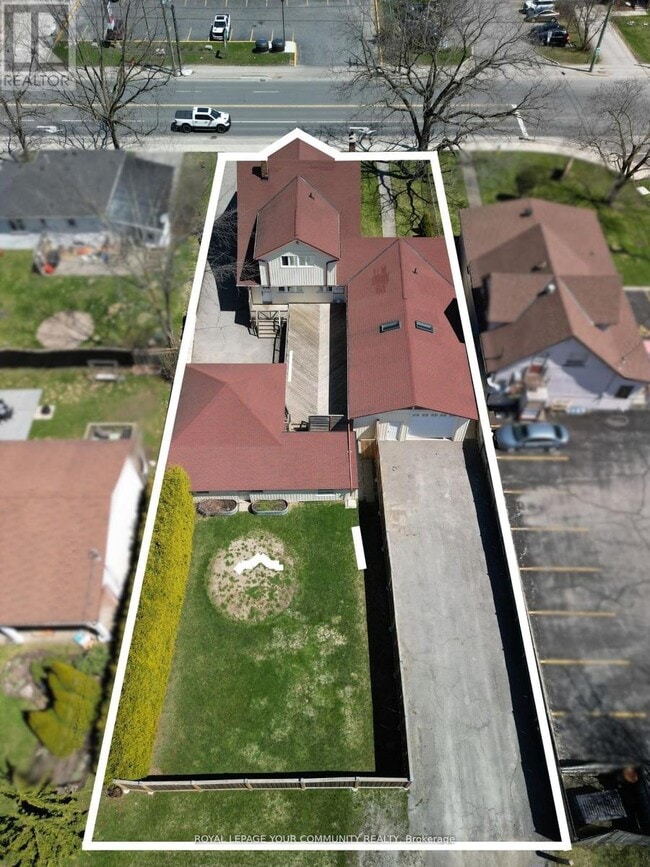 Photo du bâtiment - 20812 Dalton Rd
