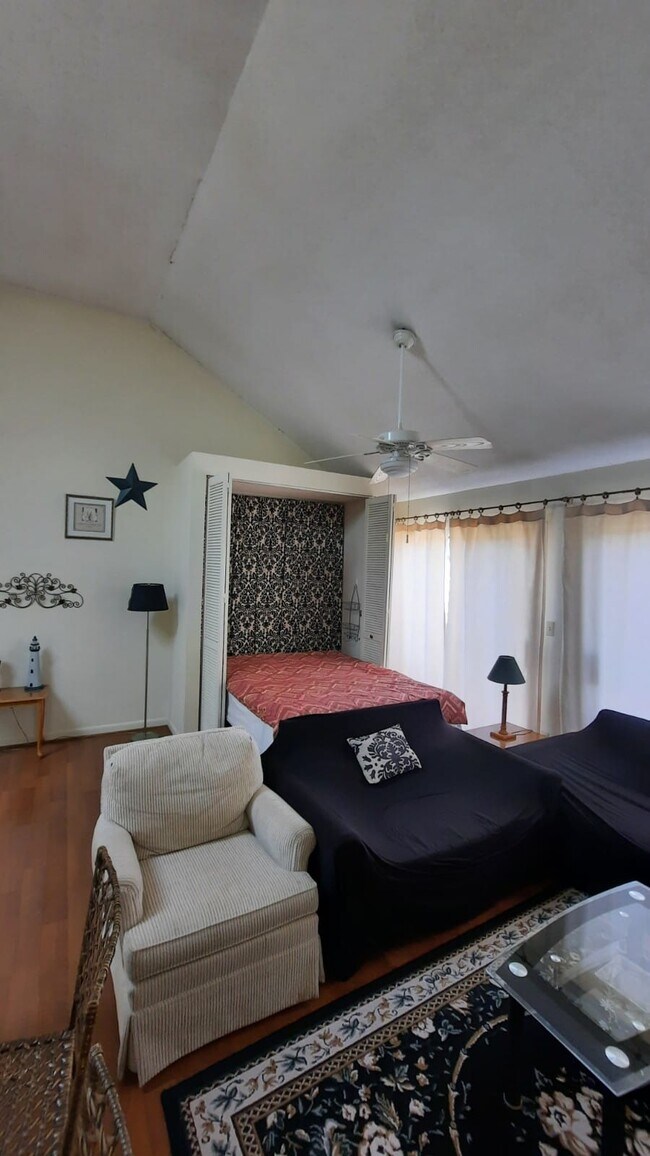 Foto del edificio - 510 Fairwood Lakes Dr
