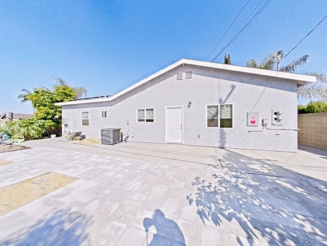 Photo - NEW CONSTRUCTION: Modern ADU with Private ... House