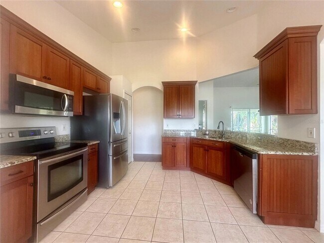 Foto del edificio - 6144 Bobby Jones Ct