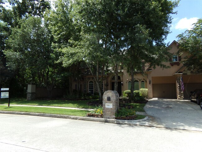 Foto del edificio - 14115 Norhill Pointe Dr