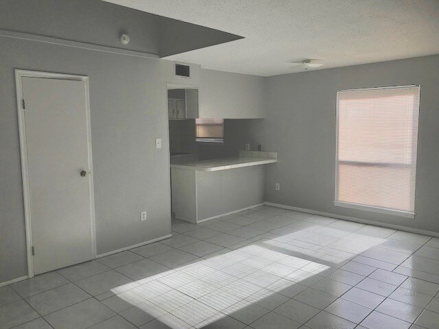 Primary Photo - 6220 N 11th St