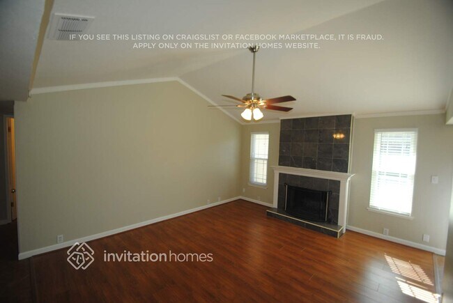 Foto del edificio - 5012 Yancy Ct