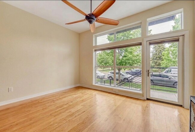 Foto del edificio - 7240 W Custer Ave