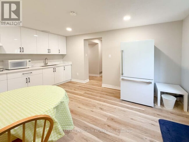 Photo du bâtiment - 188 Olive Ave