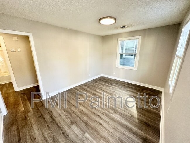 Foto del edificio - 522 Jasper St