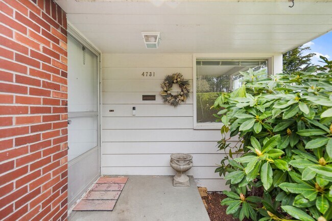 Foto del edificio - 4731 49th Ave NE