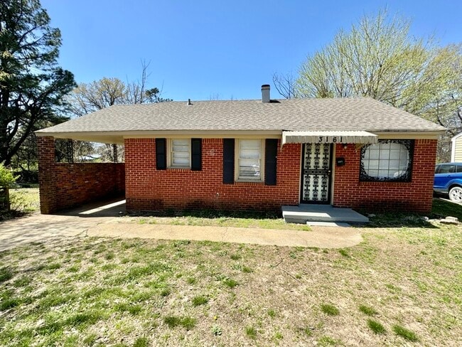 Building Photo - 3161 Gilmore Rd