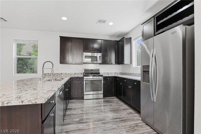Building Photo - 5527 Bellmead Ct