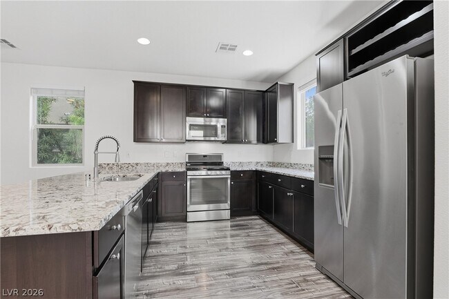 Foto del edificio - 5527 Bellmead Ct