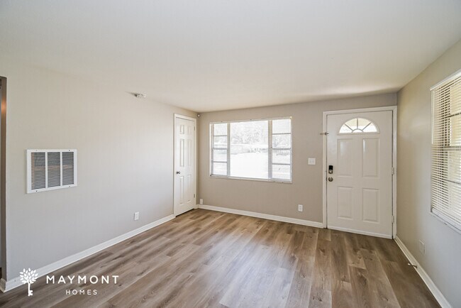 Foto del edificio - 5601 Tampico Rd