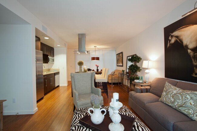 Building Photo - Oxy Lofts