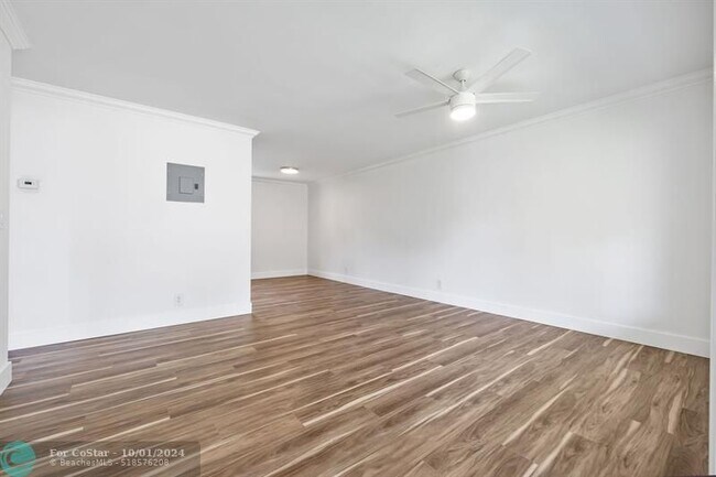 Foto del edificio - 1510 SW 20th St