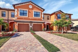 Building Photo - 20335 Lagente Cir