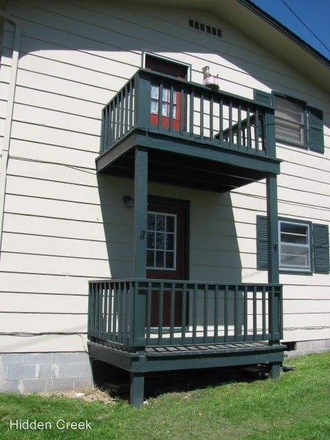 Foto del edificio - 245 Bamboo Rd