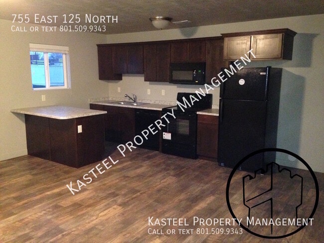 Foto del edificio - 755 E 125 N St