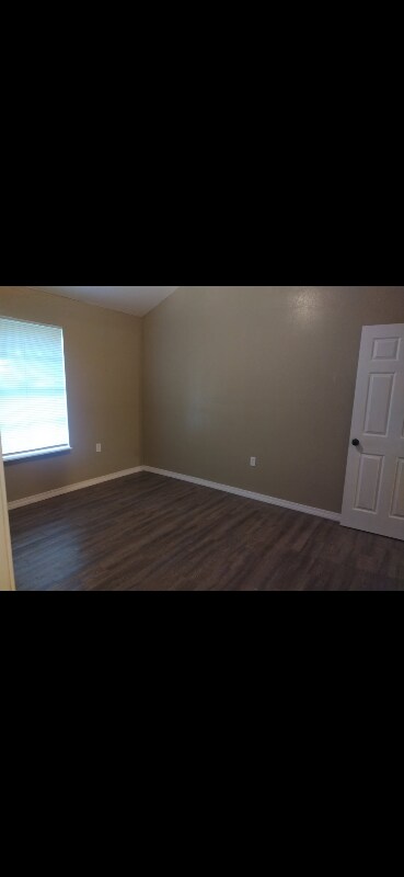 Foto del edificio - 1029 Rue Louis Phillippe