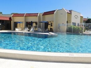 Building Photo - 2050 Oleander Blvd