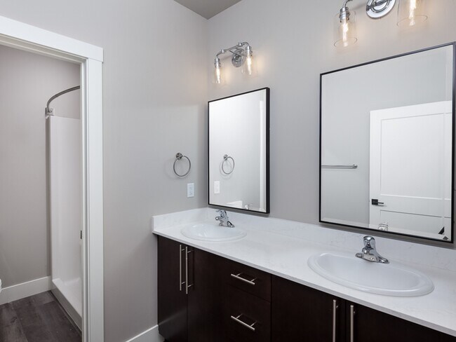 Foto del edificio - Riverview Trail Apartments
