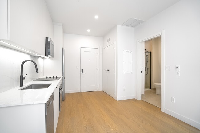 Photo du bâtiment - 1260 Rue Sherbrooke
