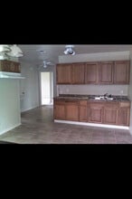 Building Photo - 3607 Bellaire Ave