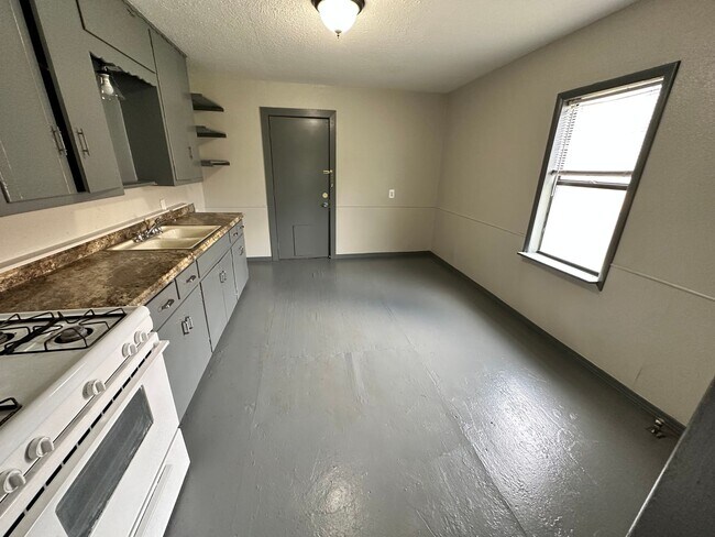 Foto del edificio - Updated 2 Bed 1 Bath in Blanchard!