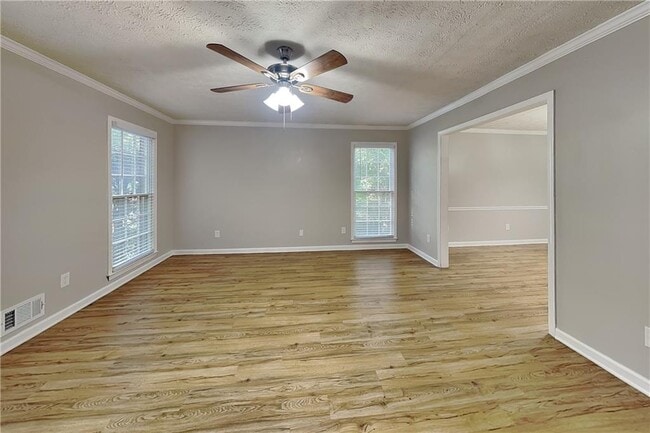 Building Photo - 1302 Milstead Trace NE