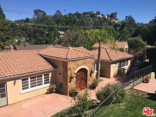 Foto del edificio - 3920 Van Noord Ave