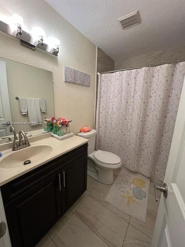 Foto del edificio - 11229 SW 88th St