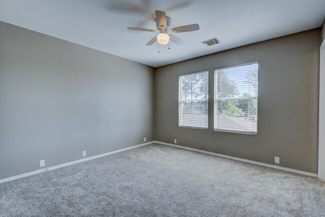 Foto del edificio - 23618 Wildwood Green Way