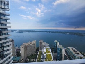 Building Photo - 100 Harbour St