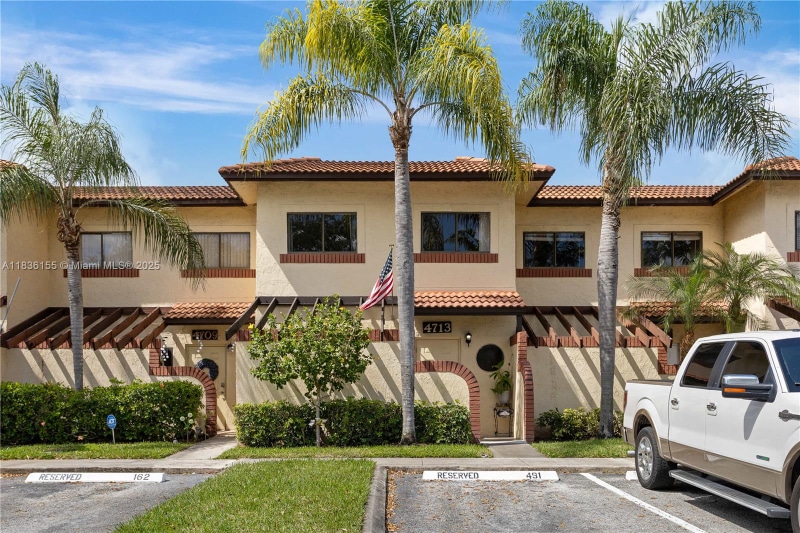 Photo - 4713 N Pine Island Rd