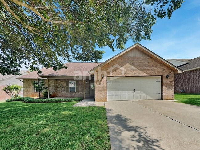 Building Photo - 2322 Sir Edward Ln
