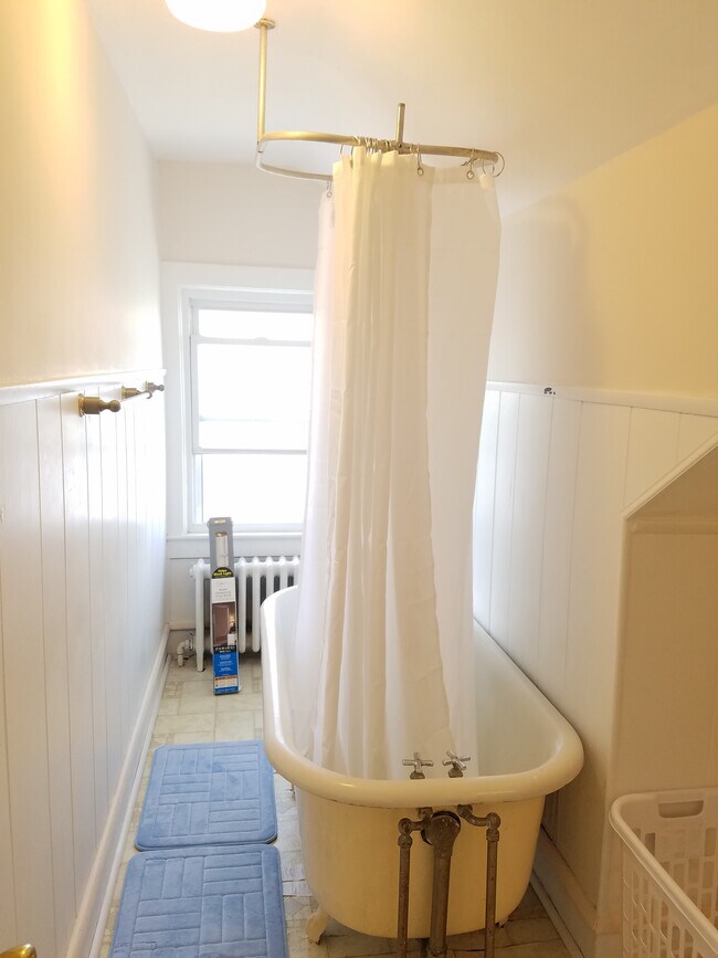 Foto del edificio - 112 E 25th Ave