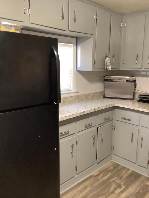 Foto del edificio - 504 Cedar Ct