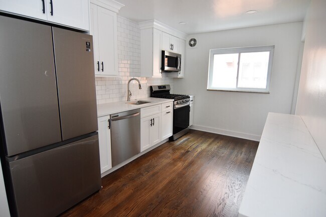 New Kitchen - 4509 Main St