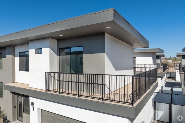 3 habitaciones, 2,5 baños, 1187 pies cuadrados, patio - La Vida at 1100 River