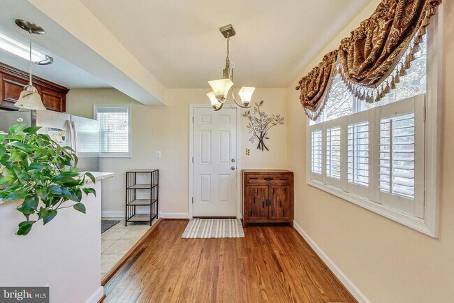 Foto del edificio - 5313 Blaine St NE
