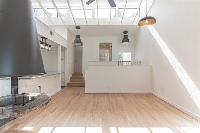 Building Photo - 2200 Trailside Dr