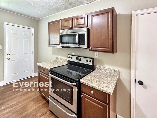Foto del edificio - 1597 Terry Mill Rd SE