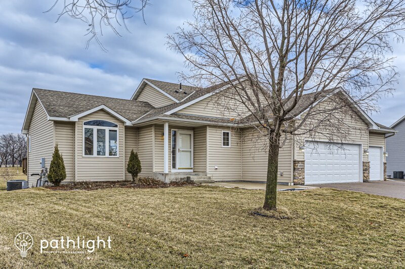 Primary Photo - 9890 42Nd Street NE, Saint Michael, MN, 55376