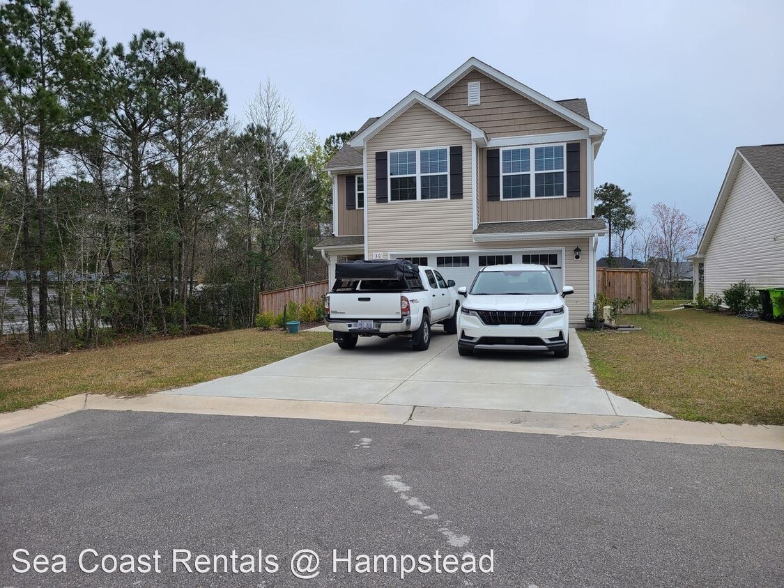 30 N Wandering Ln, Hampstead, NC 28443 House Rental in Hampstead, NC